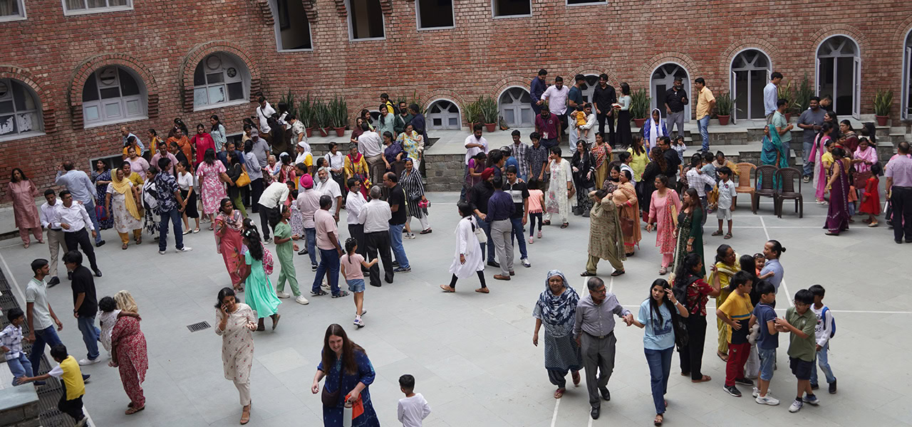 home-welcome-img08 Home Welcome Banner